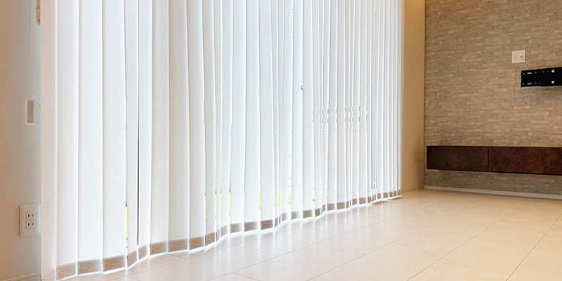 カーテン・クッション